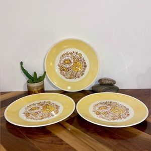 🌼Taylor Smith Taylor Nosegay 12" Platter Yellow Floral Daisy Boho Dinner Plates